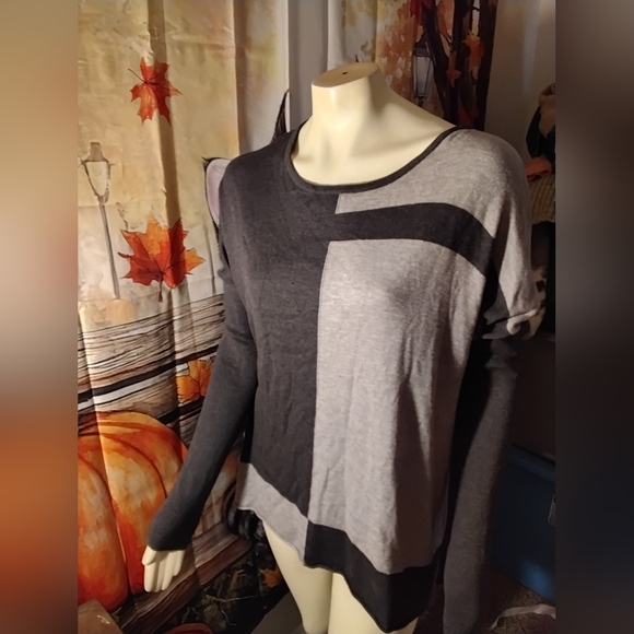 Joan Vass Sweaters - Joan Vass Women's Size Large Gray Soft Cashmere Blend Relaxed Fit Sweater